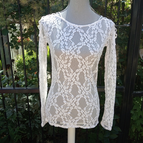 Intimately Free People white lace top size small - Picture 3 of 10